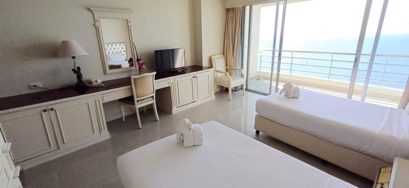 Adriatic Palace Hotel Pattaya Dış mekan fotoğraf